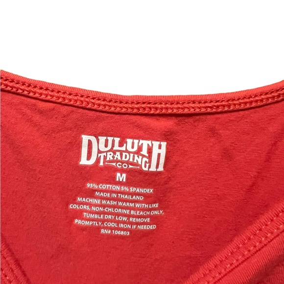 Duluth Trading Co No-Yank Tank in Red Size Medium - Picture 4 of 6